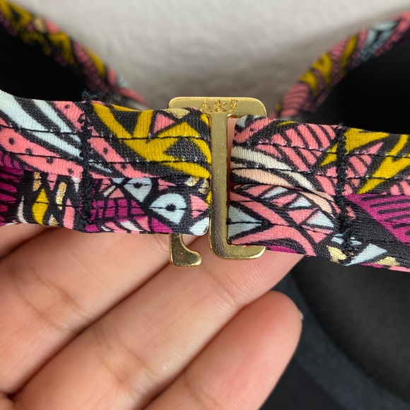 Abercrombie & Fitch offshoulder one piece swimsuit - Picture 8 of 11